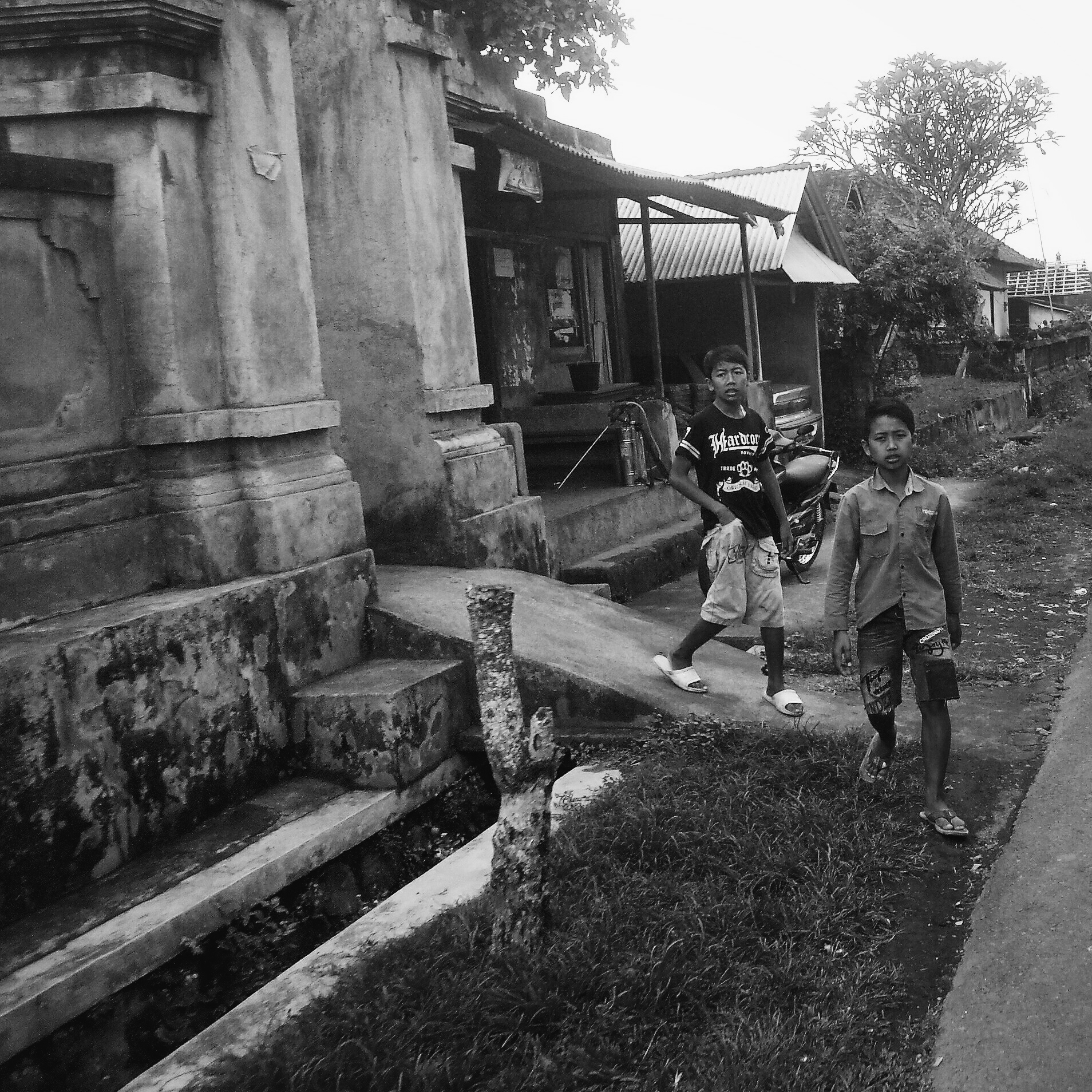 Some of the children who greeted us